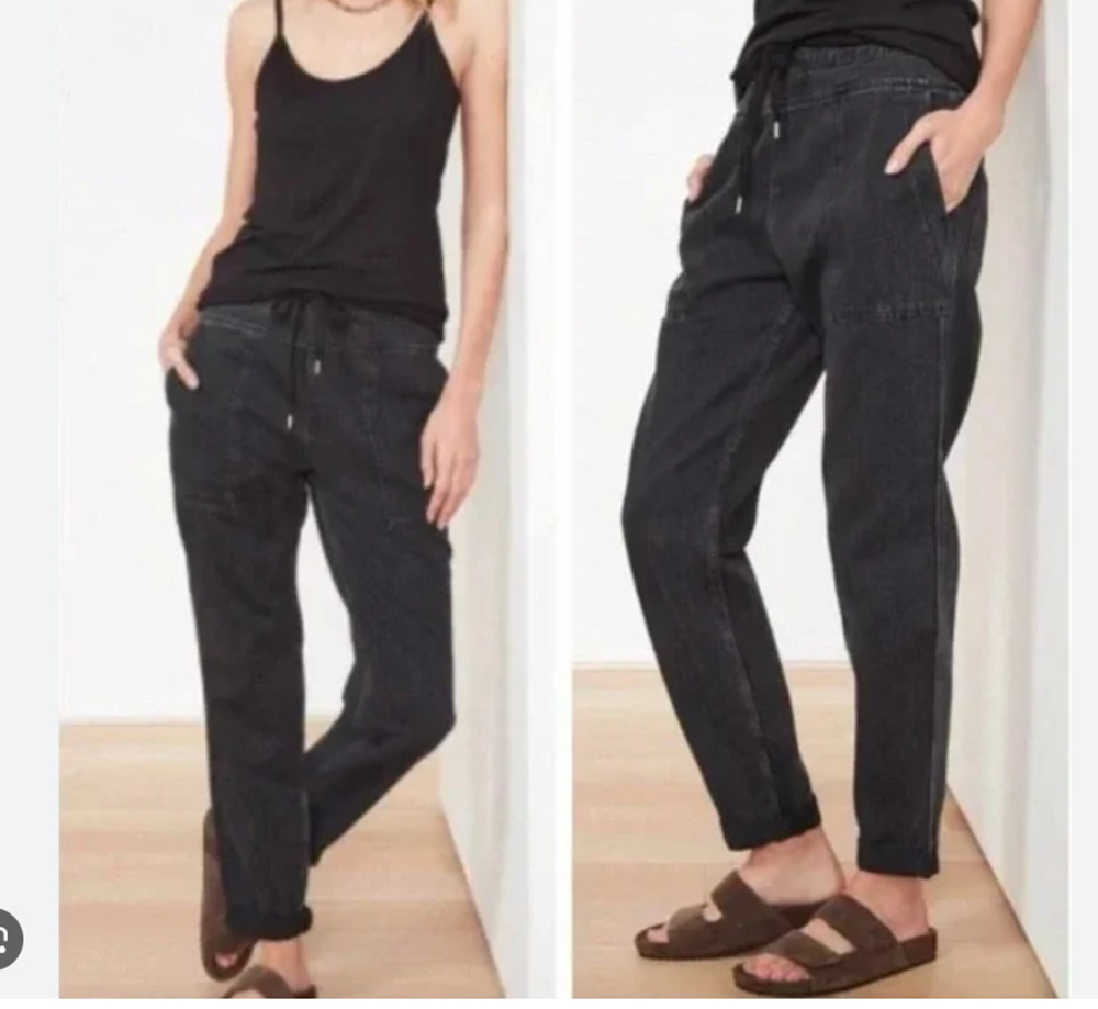 James Perse Lightweight Denim Contrast Pant in Black Womans S
